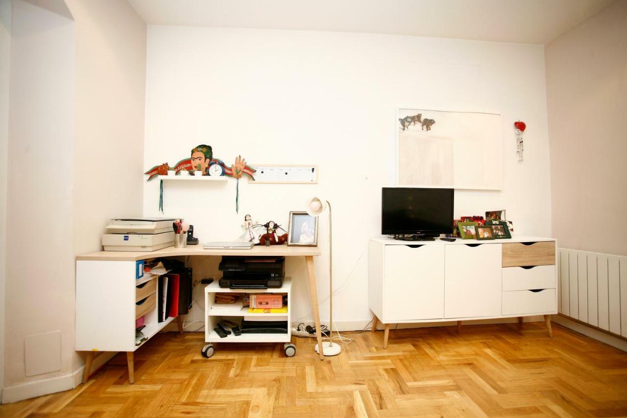Piso Céntrico con Patio Apartamento Bilbao Exterior foto