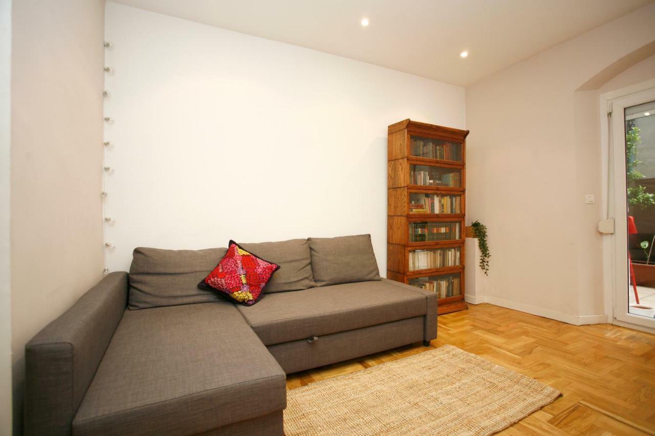 Piso Céntrico con Patio Apartamento Bilbao Exterior foto