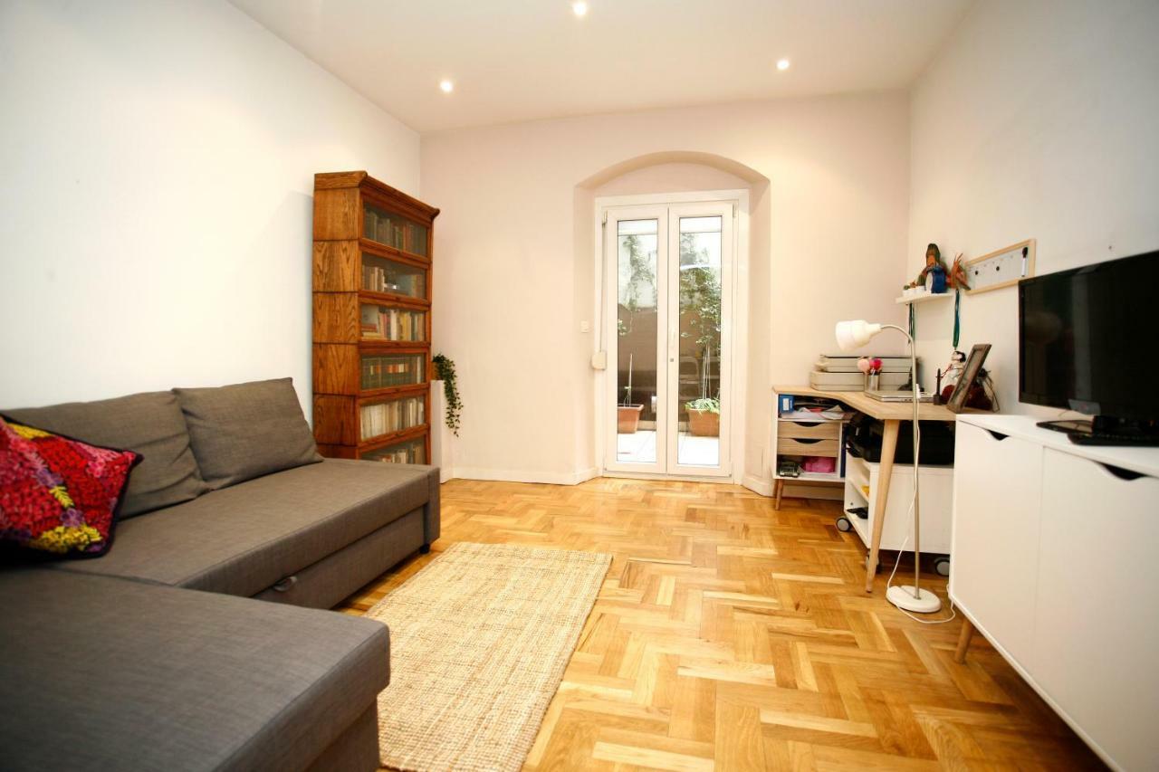 Piso Céntrico con Patio Apartamento Bilbao Exterior foto